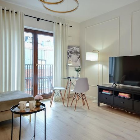 Better Place Modern Port Praski Apartment Варшава Екстериор снимка