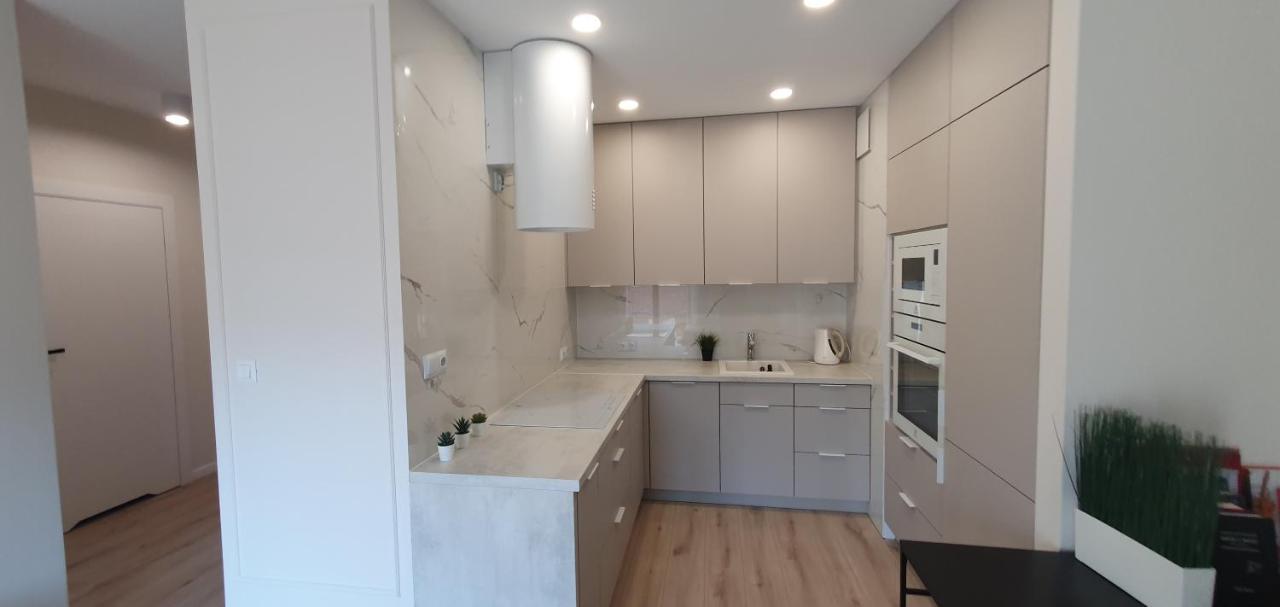 Better Place Modern Port Praski Apartment Варшава Екстериор снимка